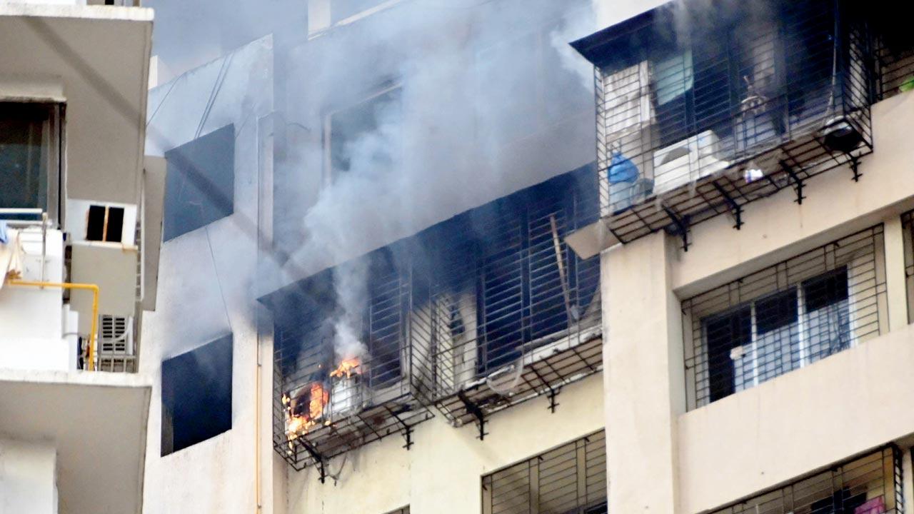 As per Section 3 (1) of Maharashtra Fire Prevention and Life Saving Measures Act 2006, it has been made mandatory to obtain half-yearly certificate (Specimen B) twice a year in the month of January and July from a licensed agent, that the fire-fighting system installed in the building or part of the building, is in good and efficient condition. File photo