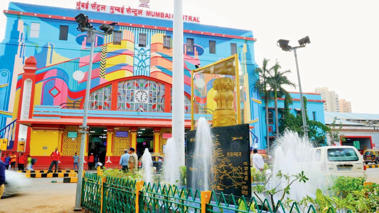 Western Railway restores heritage lawn of Mumbai Central station