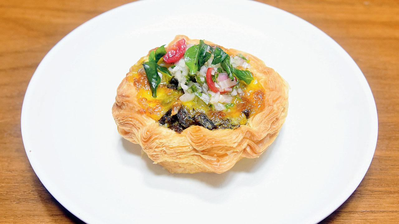 Mushroom Pepper Fry Quiche