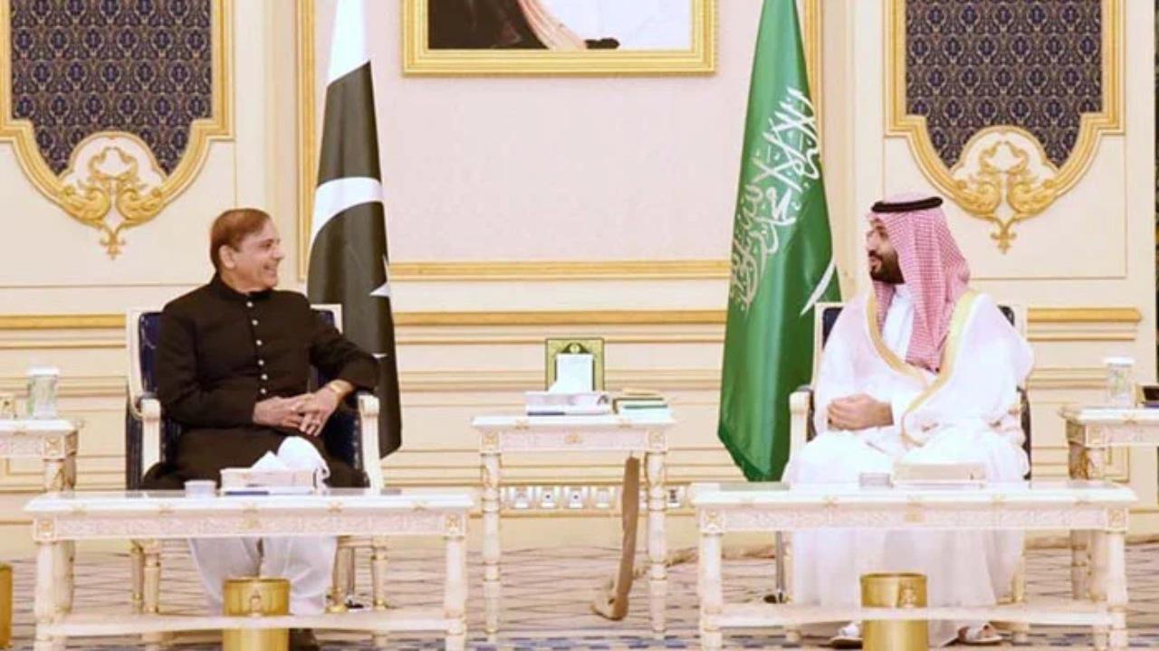 Pakistan, Saudi Arabia expected to sign deal for USD 2bn deposits after Eid