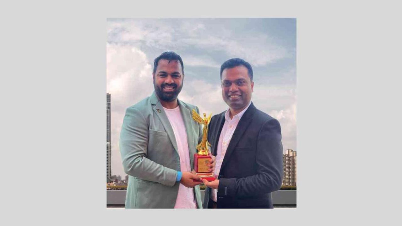Revolutionizing Technology: ParkingAdda bags Top Tech Award for Empowering the Future