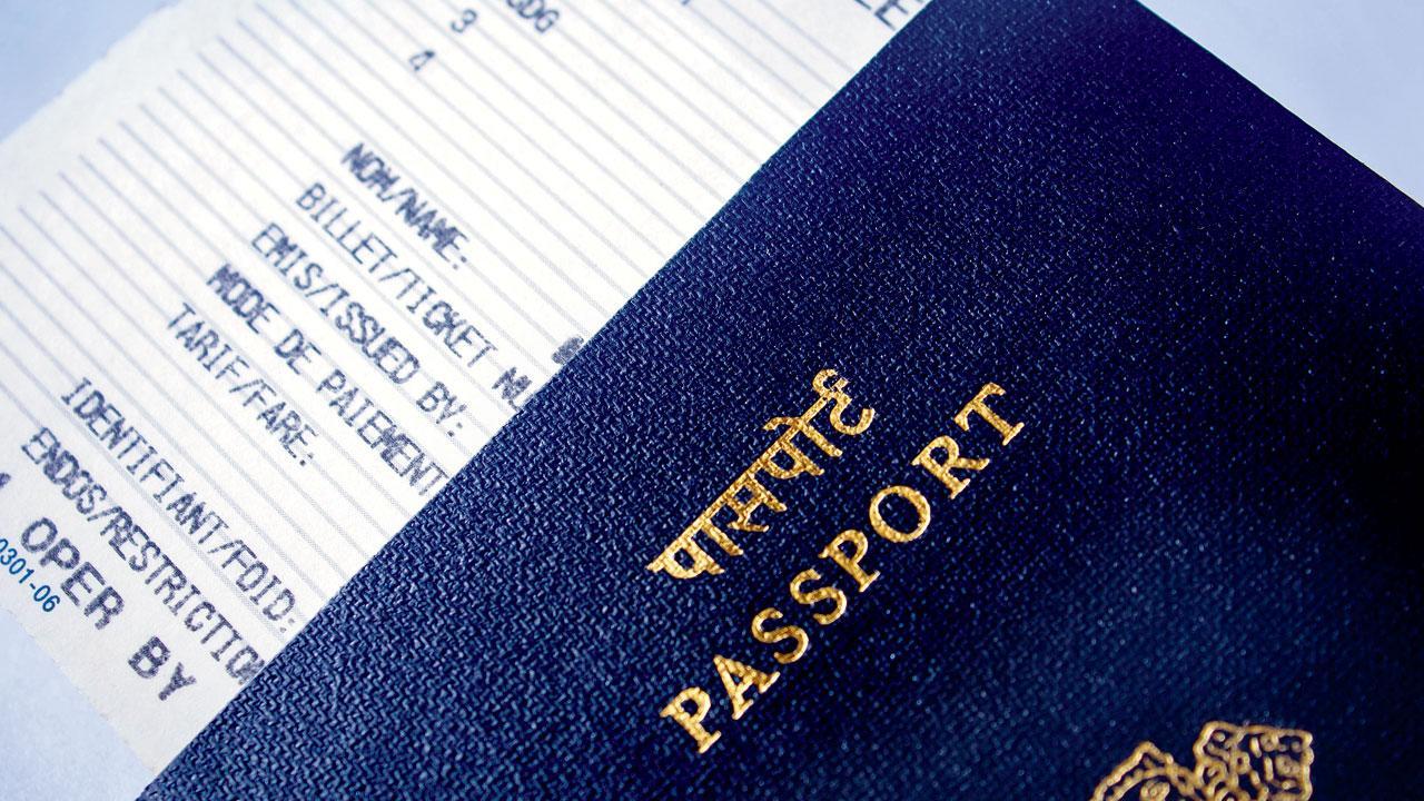 Mumbai: Trio’s attempt to fly to Armenia on fake boarding passes foiled