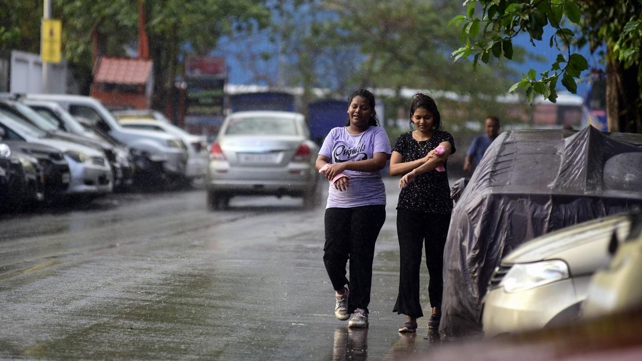 In Photos: Rains lash parts of Mumbai, AQI at 65
