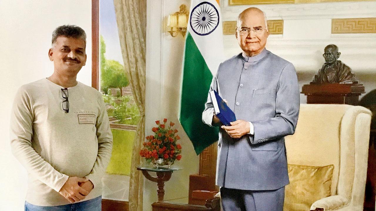 Sakale with Ramnath Kovind’s portrait