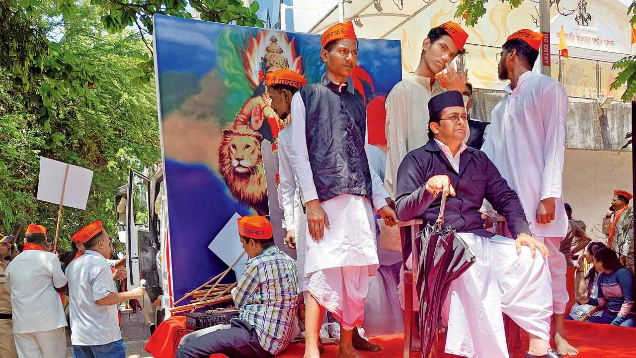 A Savarkar lookalike at the Savarkar Gaurav Yatra in Shivaji Park on Sunday
