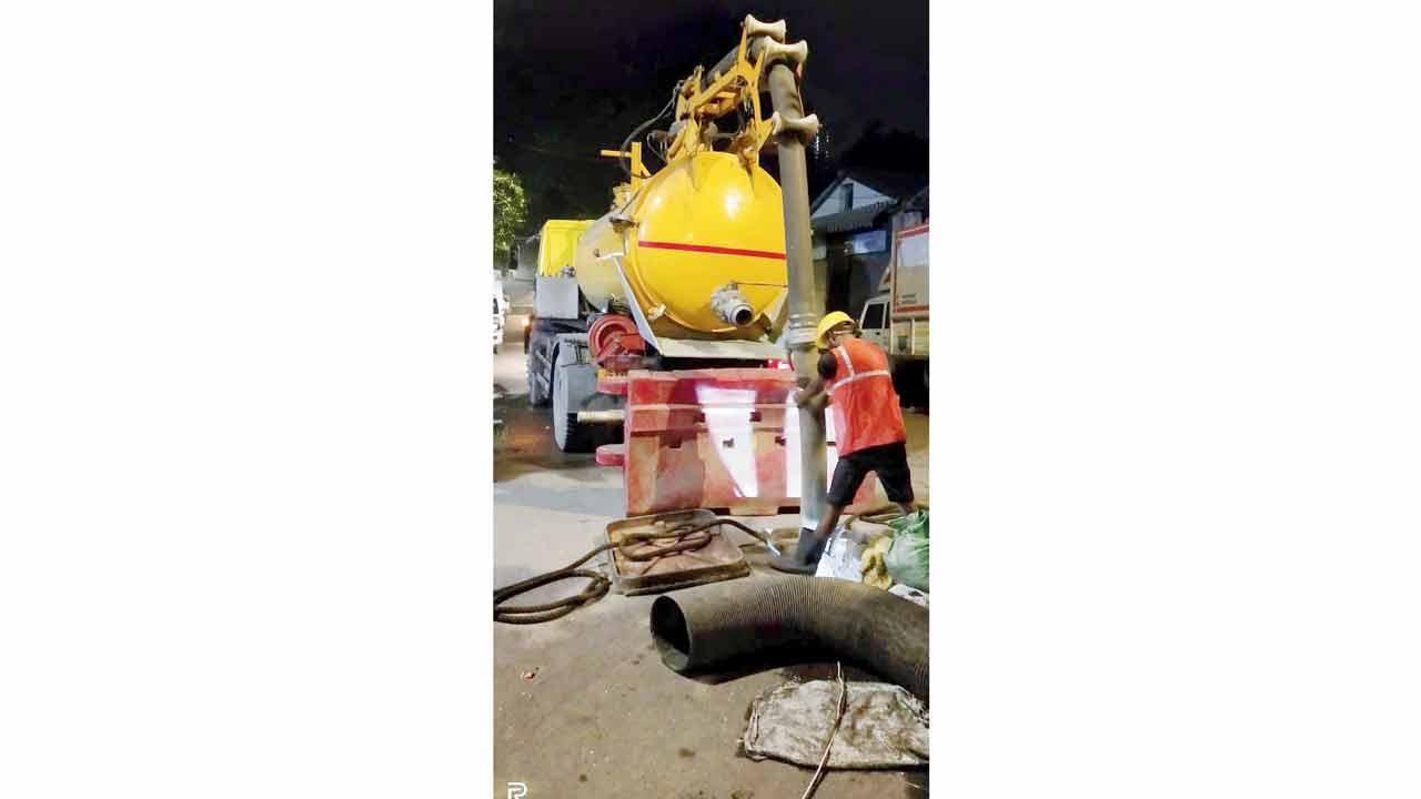 Mumbai: In a first, the BMC to get storm water drains cleaned
