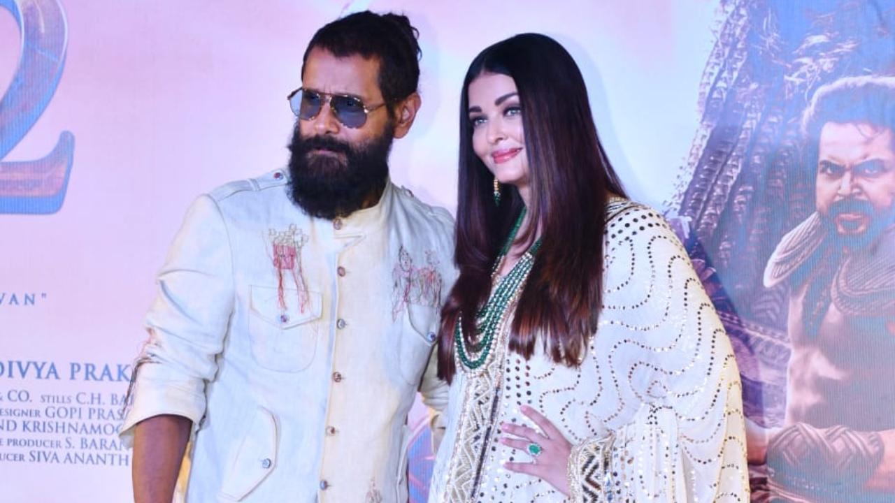 Vikram, who is known for his suave looks, stole the show as he arrived in his classic style. Dressed to impress, the actor turned heads with his impeccable sense of fashion.
 