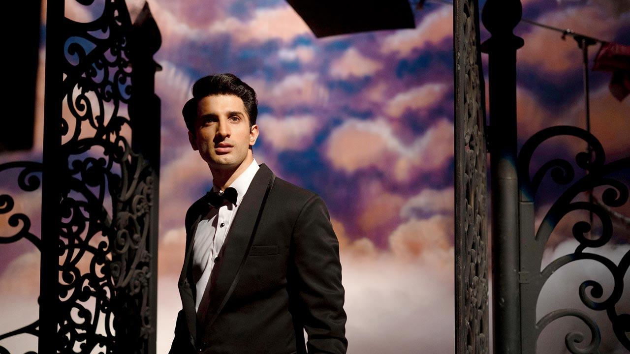Sidhant Gupta as Jay Khanna in Jubilee 