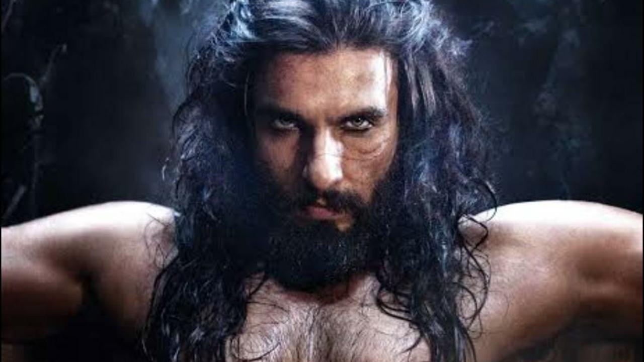 Alauddin Khilji – Padmavat (2018):  Alauddin Khilji was a tyrant, a manipulator, and an ambitious king who wanted to rule the world, and Ranvir Singh, with his looks and performance, made us totally believe that someone this cruel can exist. From his critically acclaimed acting to his breathtaking appearance, his appearance on the screen made us scared.
 