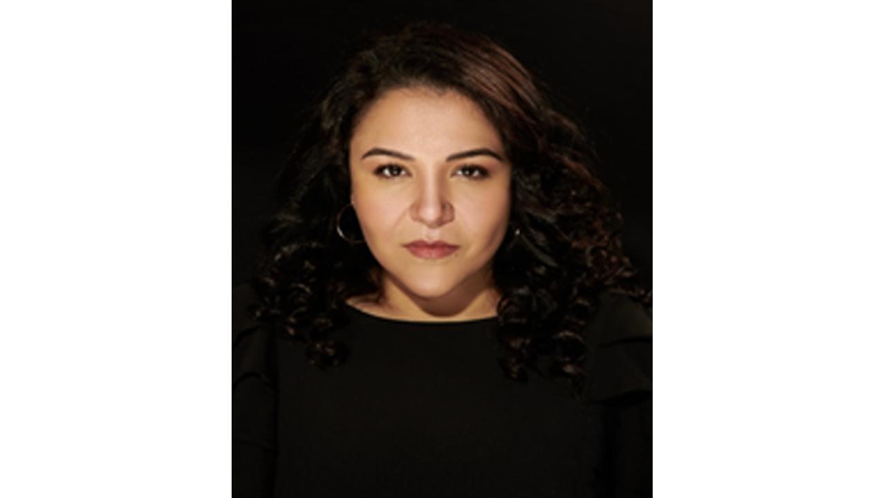 Ariana Sajnani: Stand out- don’t blend in; seek out and embrace your uniqueness as this is what you were born to do.  