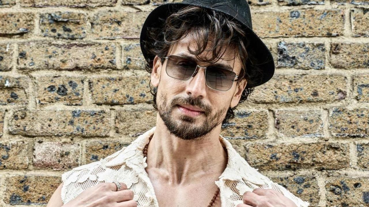 Tiger Shroff shares uber-cool pics from London; check it out!