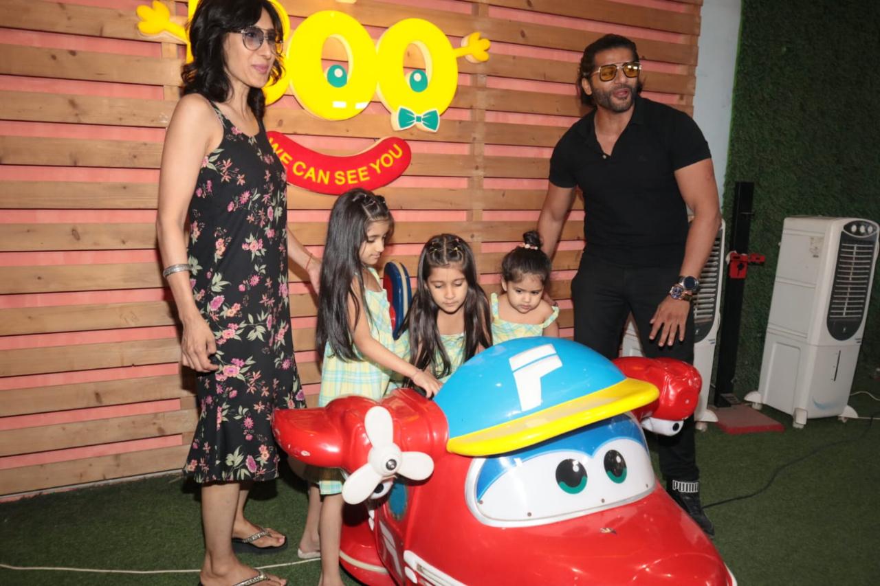 Television actor Karanvir Bohra was spotted at the party with his wife Teejay Sidhu and his kids.