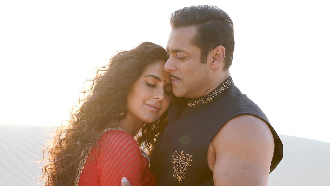 Bharat (2019)
'Bharat' is a drama movie that follows the journey of a man named Bharat, played by Salman Khan, as he navigates the tumultuous events of India's history Directed by Ali Abbas Zafar, the film was released on June 5, 2019, and its worldwide gross collection was 308.70 cr.
 