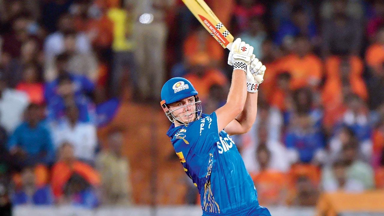 Batters pitch in for Mumbai Indians to reach 192-5 against Sunrisers