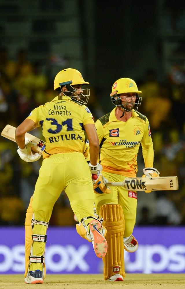 CSK openers Ruturaj Gaikwad and Devon Conway were on a roll and brought up the 100 in the eighth over as LSG bowlers appeared clueless