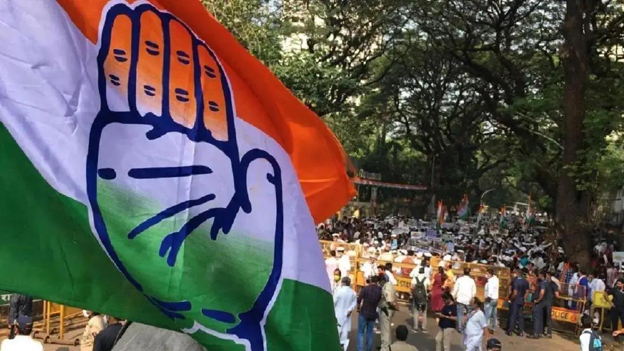 Mumbai: Congress' minority cells stage protests over Rahul Gandhi's disqualification as MP