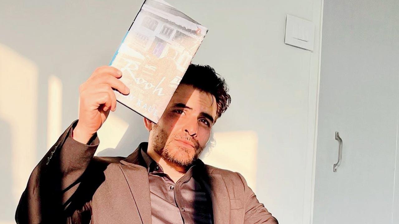 Manav Kaul with his latest novel called Rooh that’s placed in Kashmir