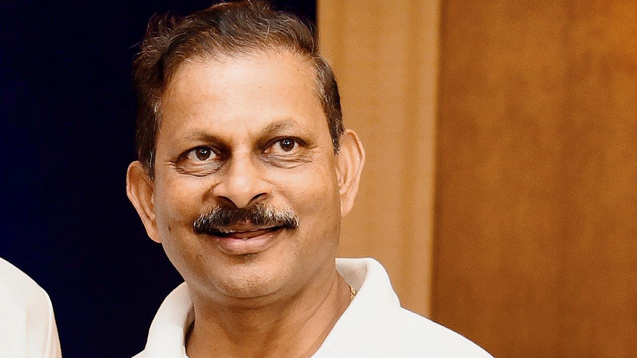 Former stumpers Dighe, Samant in race for Mumbai’s Ranji coach job