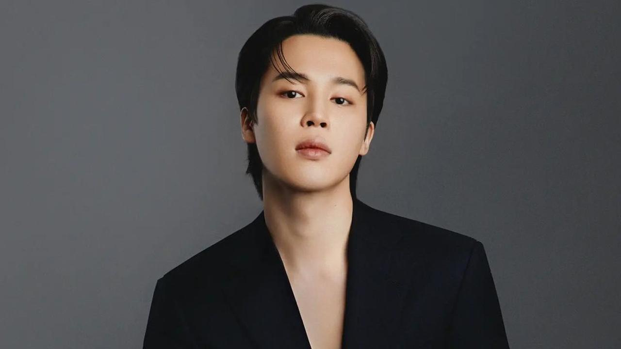 Jimin's 'Like Crazy' tops singles chart, becoming his first No. 1 outside BTS