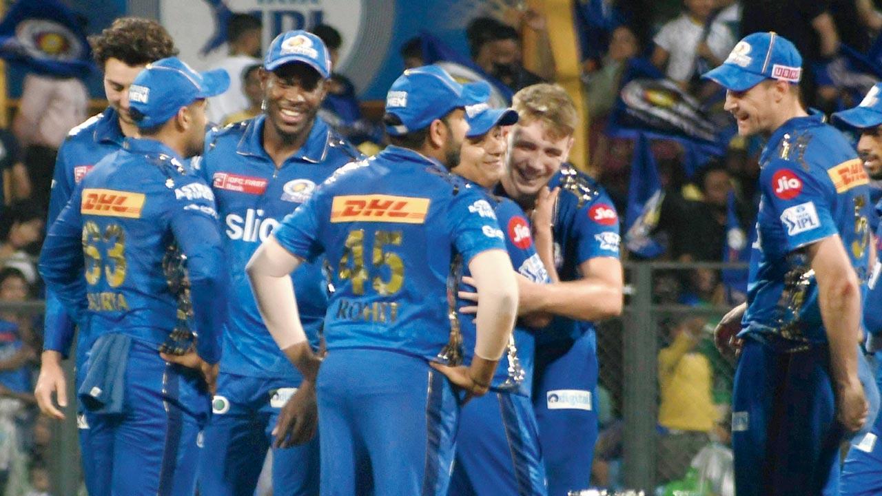 Desperate for redemption, will Hardik's Mumbai conquer Gujarat's threat?