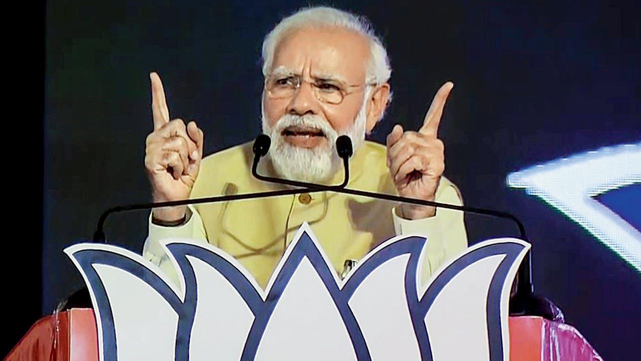 PM Modi takes a swipe at ex-Karnataka CM Siddaramaiah