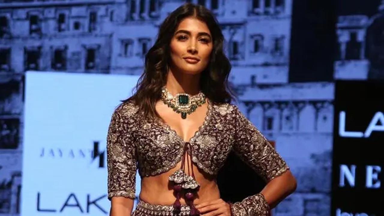 Actor Pooja Hegde who is all set to play a lead role in her upcoming movie 'Kisi Ka Bhai Kisi Ki Jaan' on Thursday revealed the role and experience of working with Salman Khan in the film. Talking to ANI during the film promotions, Hegde shared how she got the role in the movie. The actor said, 