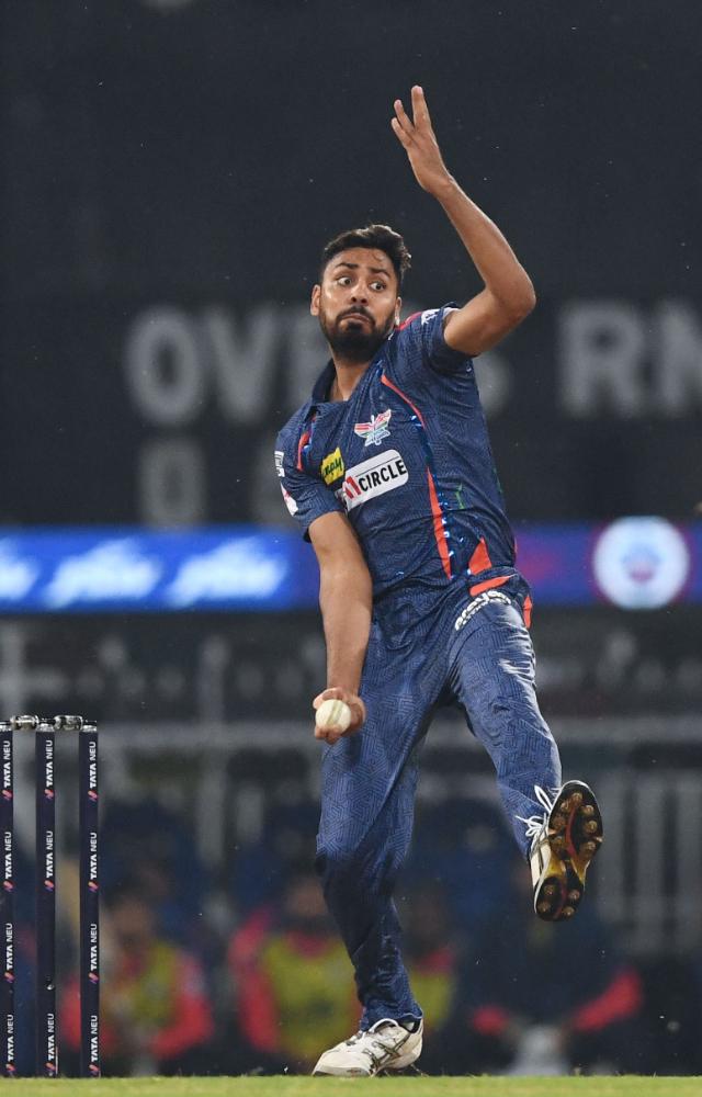 Avesh Khan, who bowled the second over of the innings, conceded 16 runs from his first four deliveries, including four wides as CSK got off to a rapid start