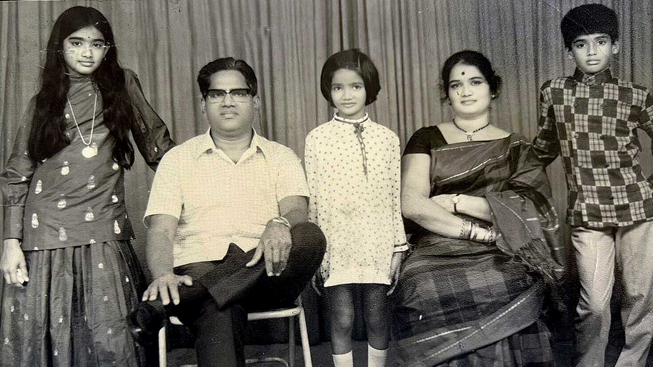 Suniel Shetty pictured here with his family. The photo was posted by Shetty on his LinkedIn feed while sharing an account on his father Veerapa Shetty and the lessons from helping out in his Udupi restaurant business