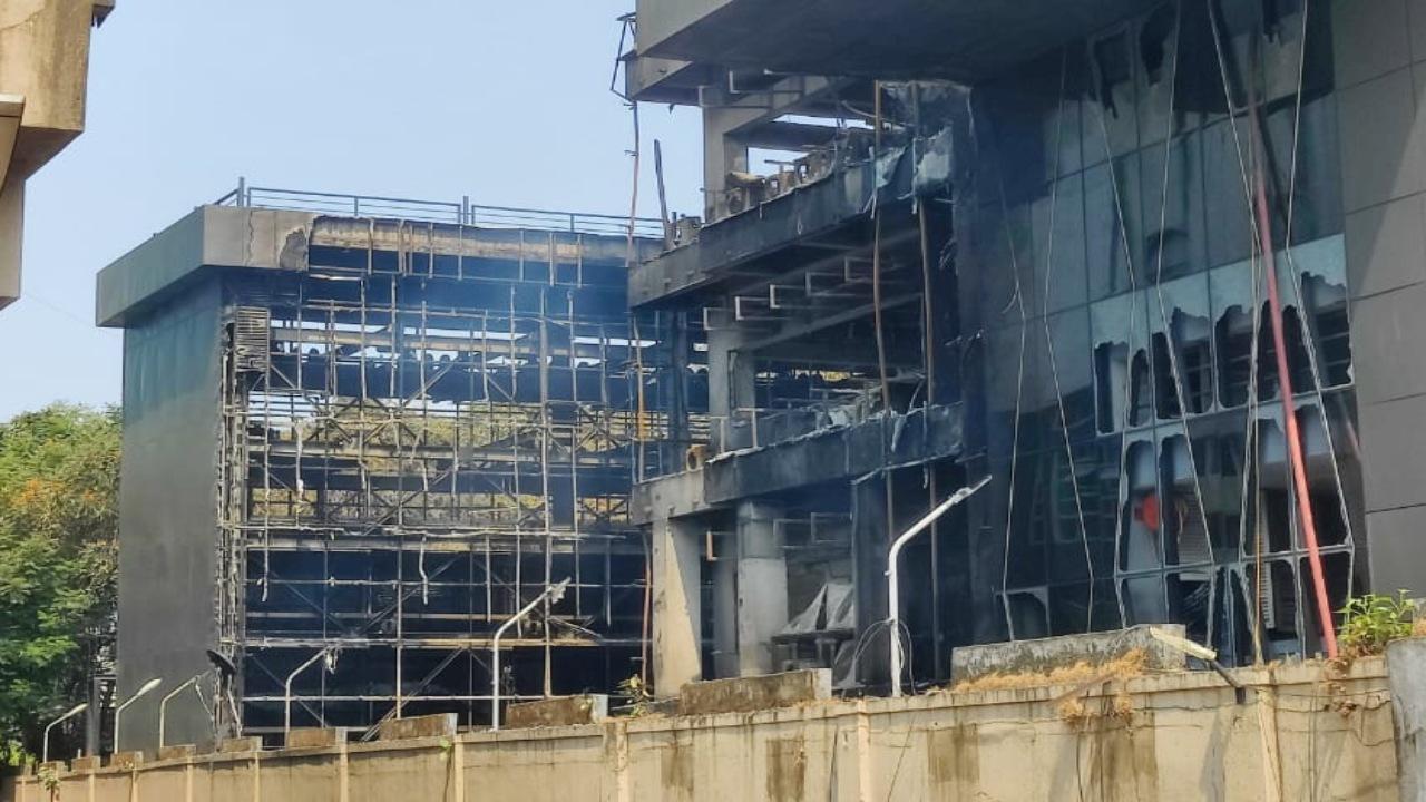 Fire in Thane commercial complex destroyed 27 offices and 26 vehicles