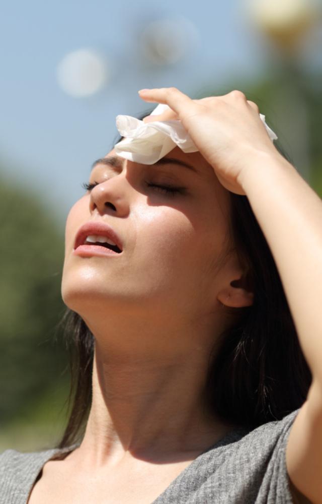 It occurs when the body temperature shoots above 40 degrees Celsius that is 105.1 Fahrenheit, as a result of heat exposure