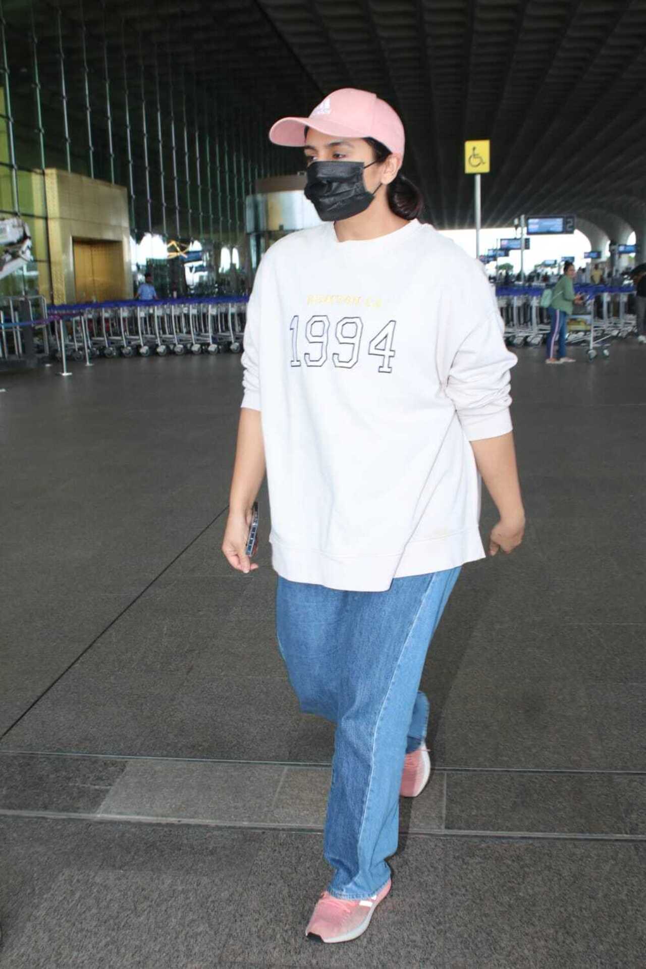 Huma Qureshi was snapped at the airport