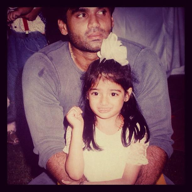 Suniel Shetty and Athiya shine as a dynamic father-daughter pair.