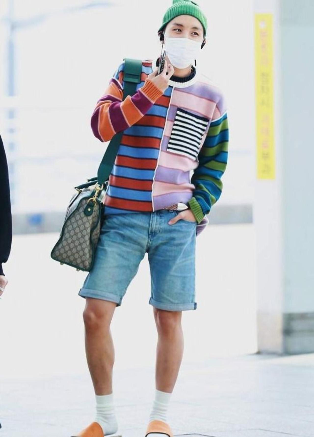 BTS Jimin's Laidback Stylish Airport Outfit Is A Must-Have This Winter
