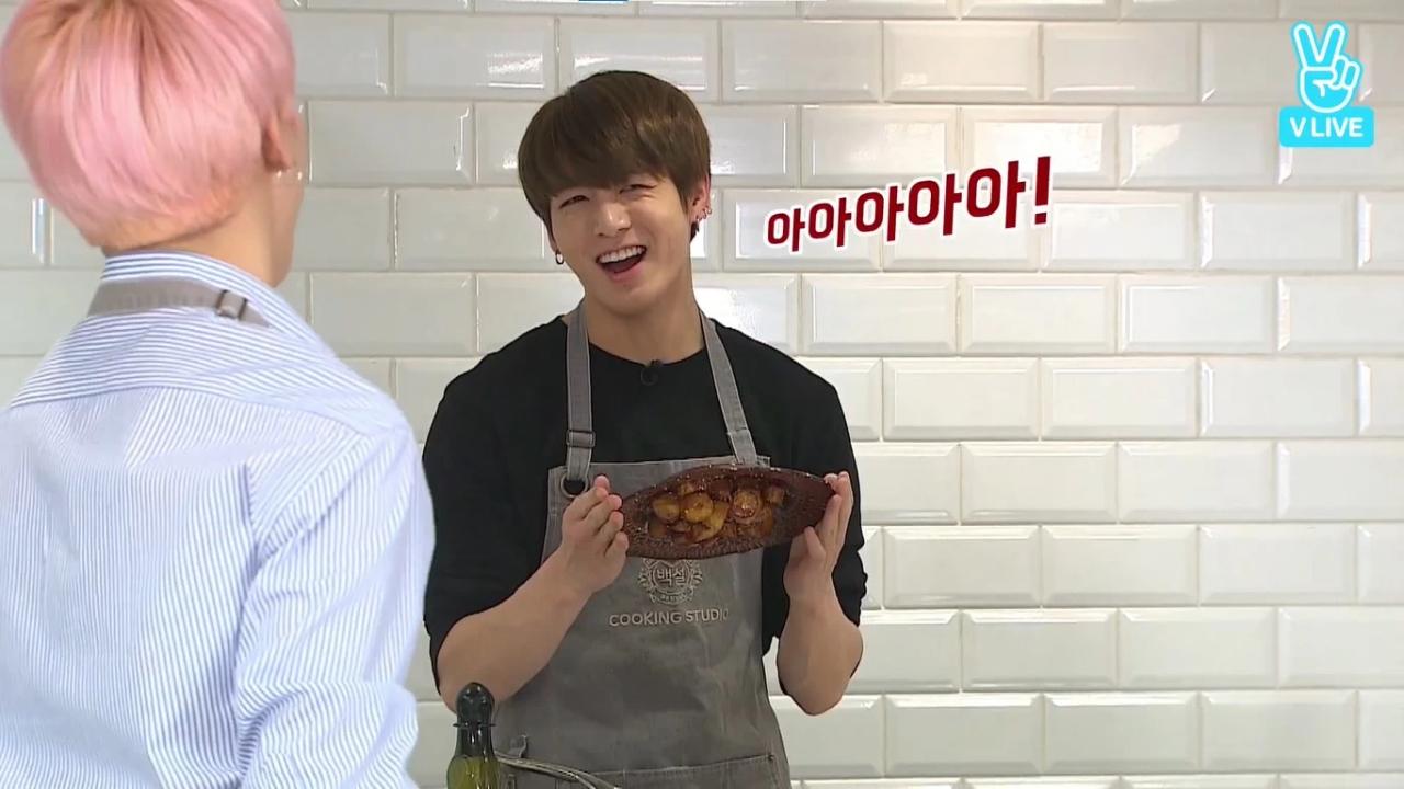 The episode had plenty of comedic moments as well. Jungkook's sticky glazed potatoes lived up to their name to the point where they wouldn't come off of the plate!