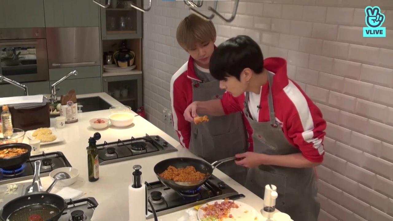 Jungkook's kimchi fried rice was a hit! And of course, Taehyung had to arrive to steal a few bites from his dongsaeng (younger brother)