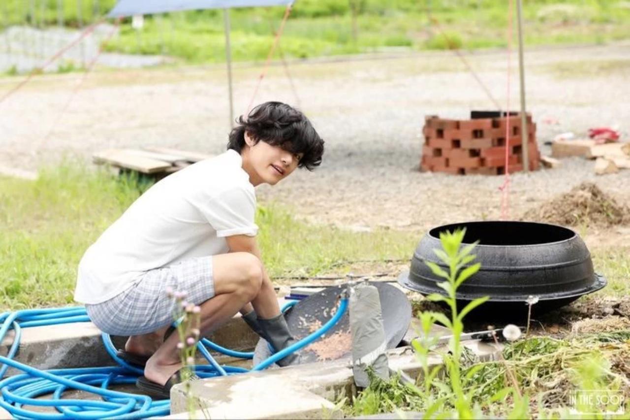 And when not cooking, Tae took up dishwashing duty!