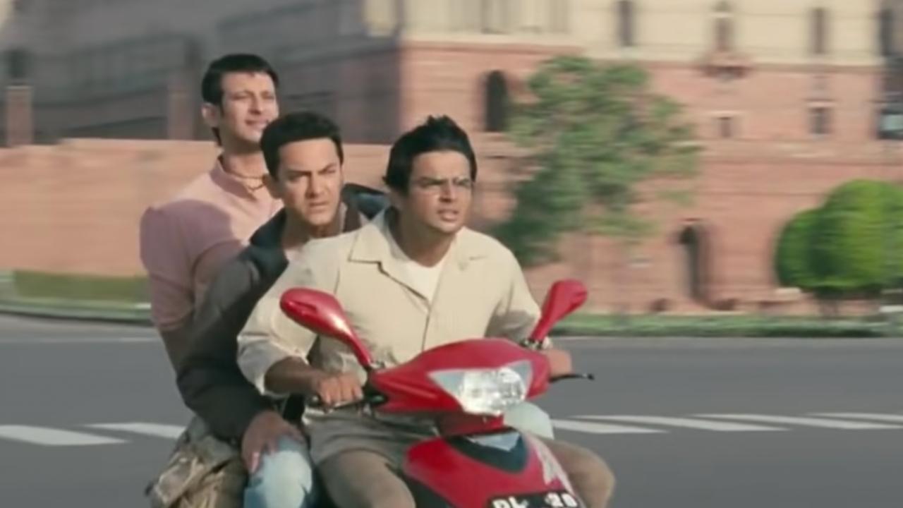 Rancho, Raju, and Farhan (played by Aamir, Sharman, and Madhavan respectively) antics highlight their strong bond while helping each other overcome challenges showcasing their loyalty. The film emphasizes the power of friendship in shaping personal development and success.