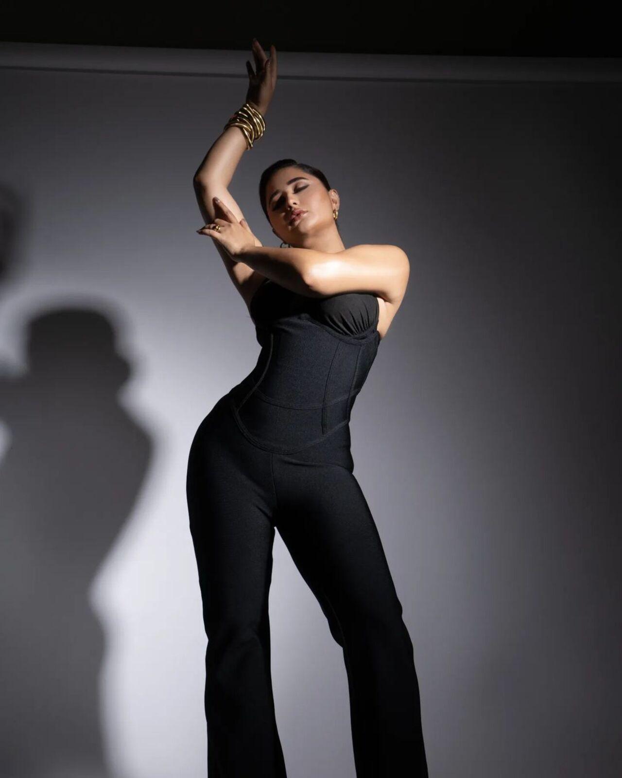 Rashami Desai looked absolutely gorgeous in the black jumpsuit 