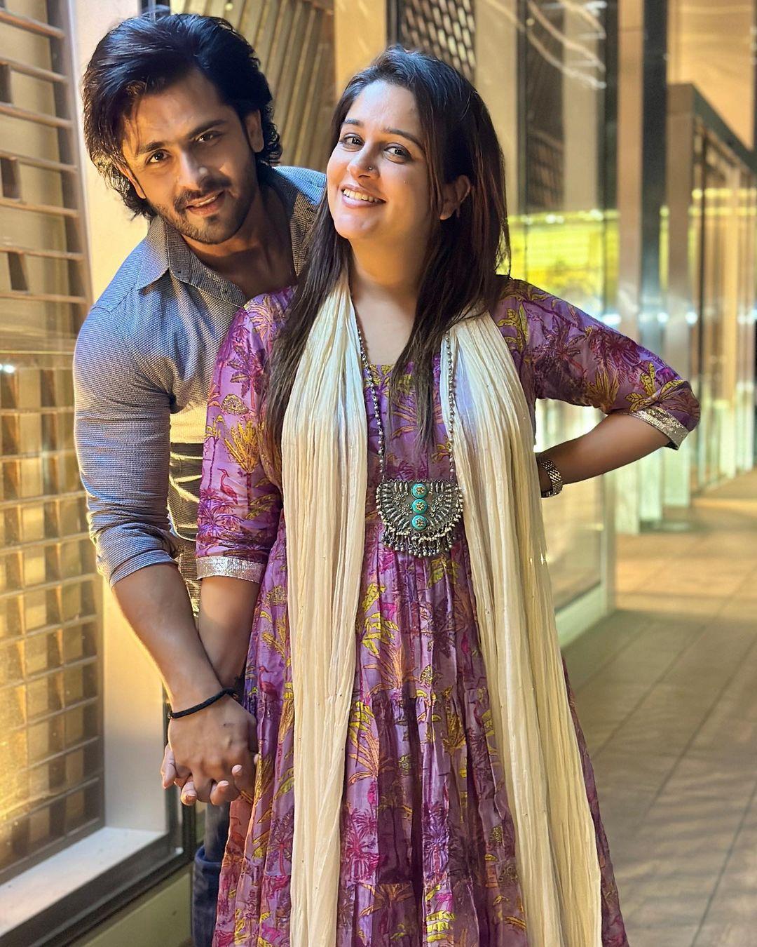 Dipika kakar and Shoiab Ibrahim met on the sets of ‘Sasural Simar Ka’. According to what they have told, the couple fell in love and realised it post-Shoaib's exit from the show