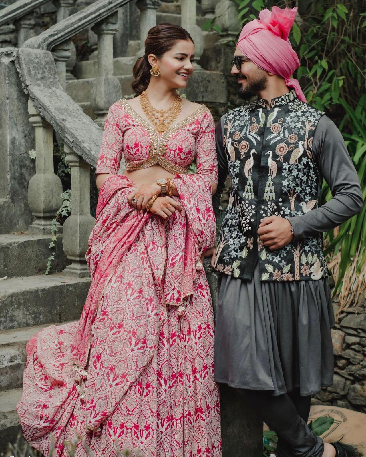In this photograph, Rubina posed with her husband Abhinav Shukla as they recreated their wedding picture