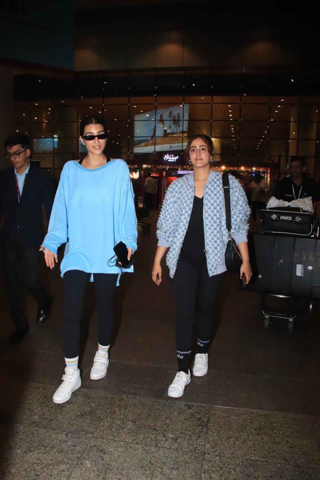 Kriti Sanon looked cute as she was spotted wearing a blue oversized sweatshirt. The actress was accompanied by her sister Nupur Sanon