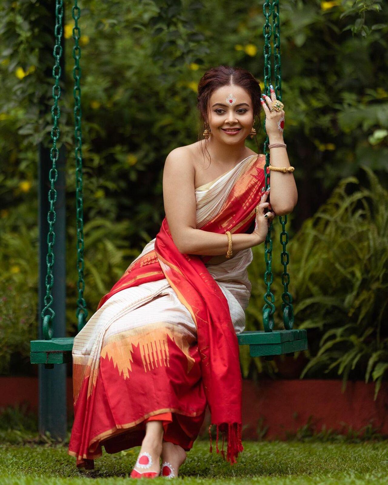 Devoleena embraced cultural elegance in this beautiful white and red saree by Sumeru Studio