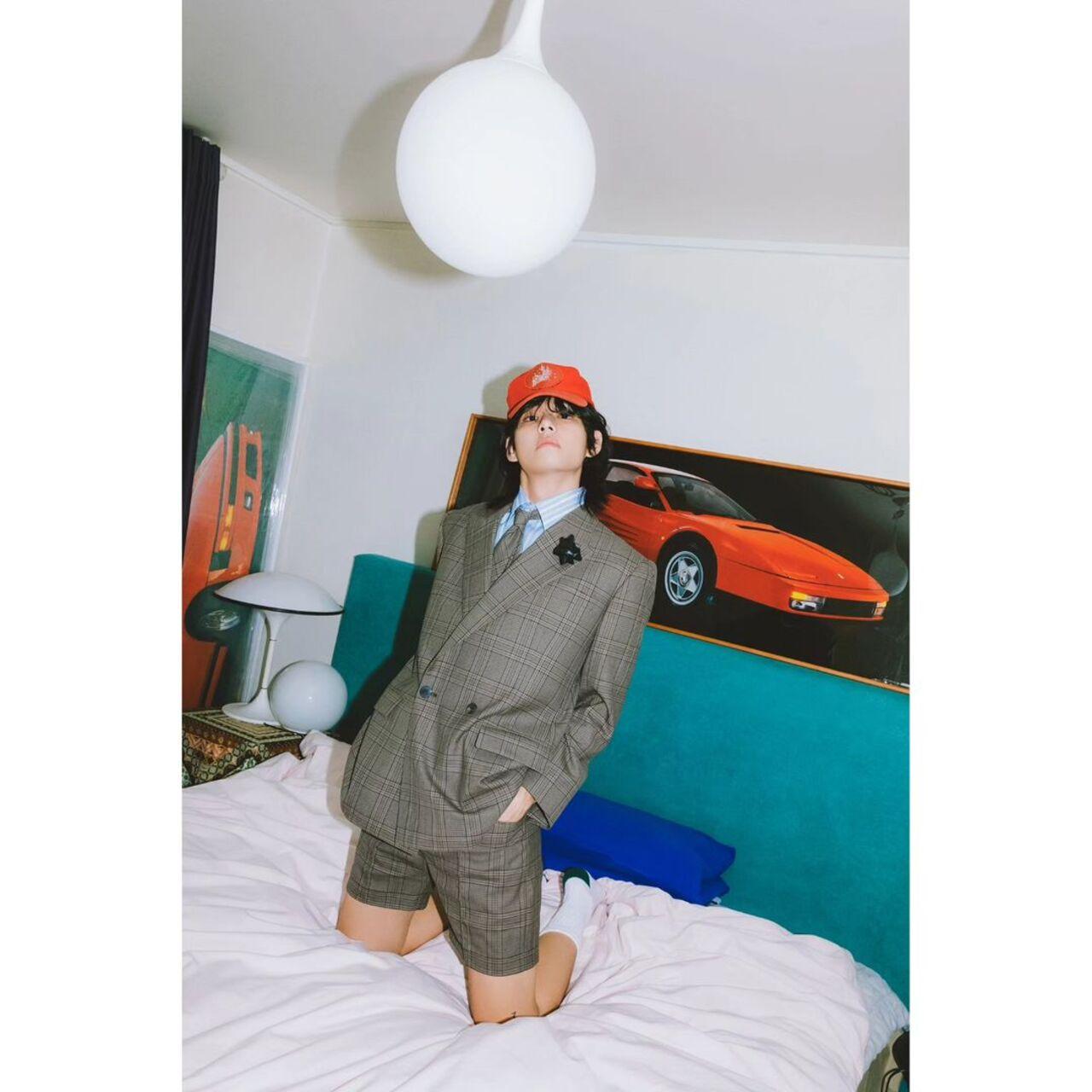 Taehyung captioned these photos with a (baby emoji > adult man emoji) and ARMYs couldn't agree more! The Bangtan members have grown up faster than ever and we miss seeing baby Taehyung prance about with the other members, be it on holiday, on stage or in the dance practice studio. This photo embodies Taehyung's 'inner child' (if you haven't listened to his other solo song, 'Inner Child,' what are you doing?)