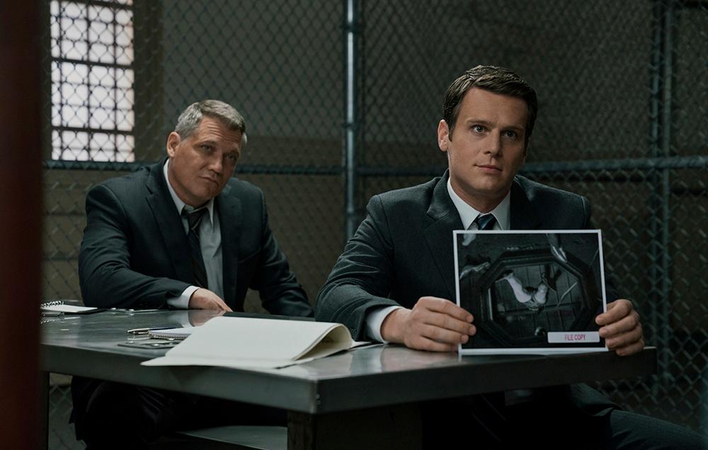 Mindhunter - Brace yourself for brilliant performances! 'Mindhunter' features standout portrayals by Jonathan Groff as the ambitious Agent Ford and Holt McCallany as the supportive Tench.