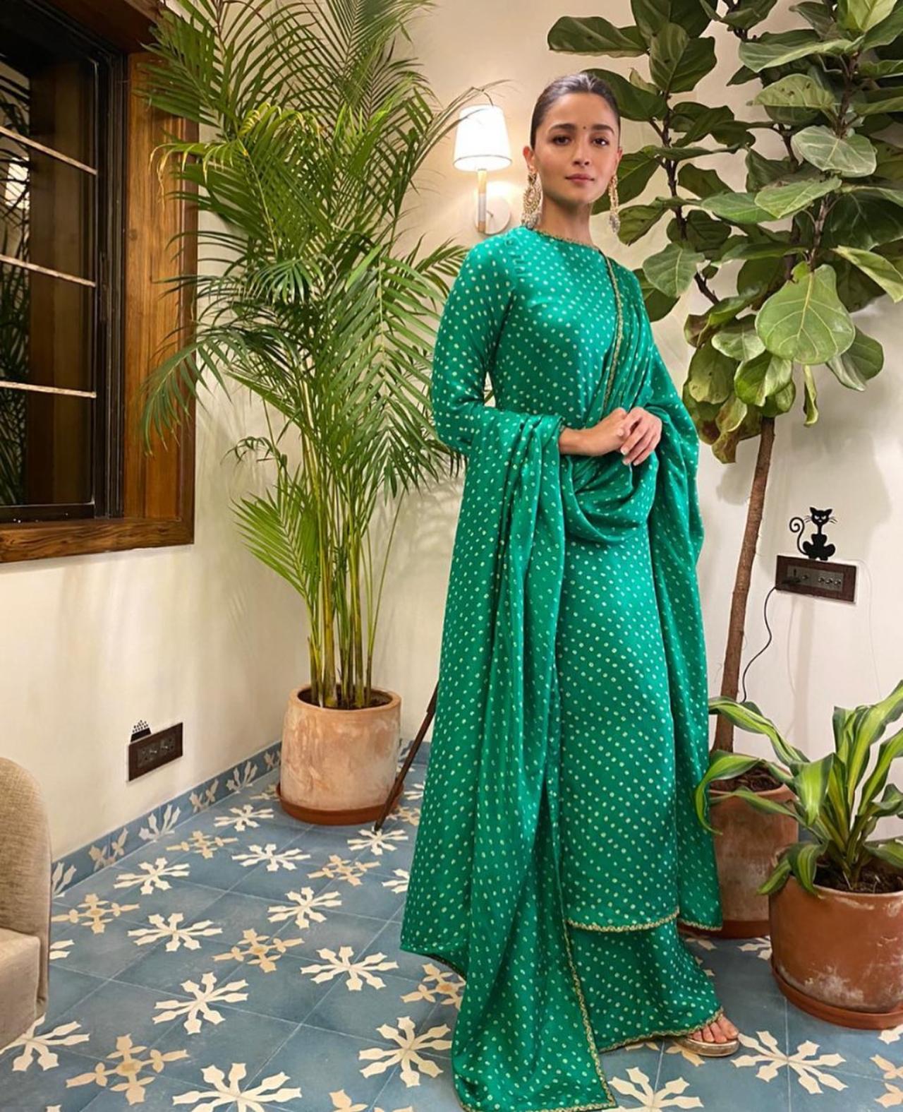 Alia is truly in love with her bandhani prints! For a friend's roka ceremony, she donned a Sabysachi vibrant green bandhini kurta with matching palazzo pants and a dupatta 