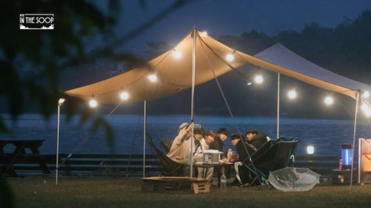 ARMY got to watch BTS eating peacefully and sharing meaningful conversations over food. Group dinners are the best - and what food tastes better than that which you cook yourself?