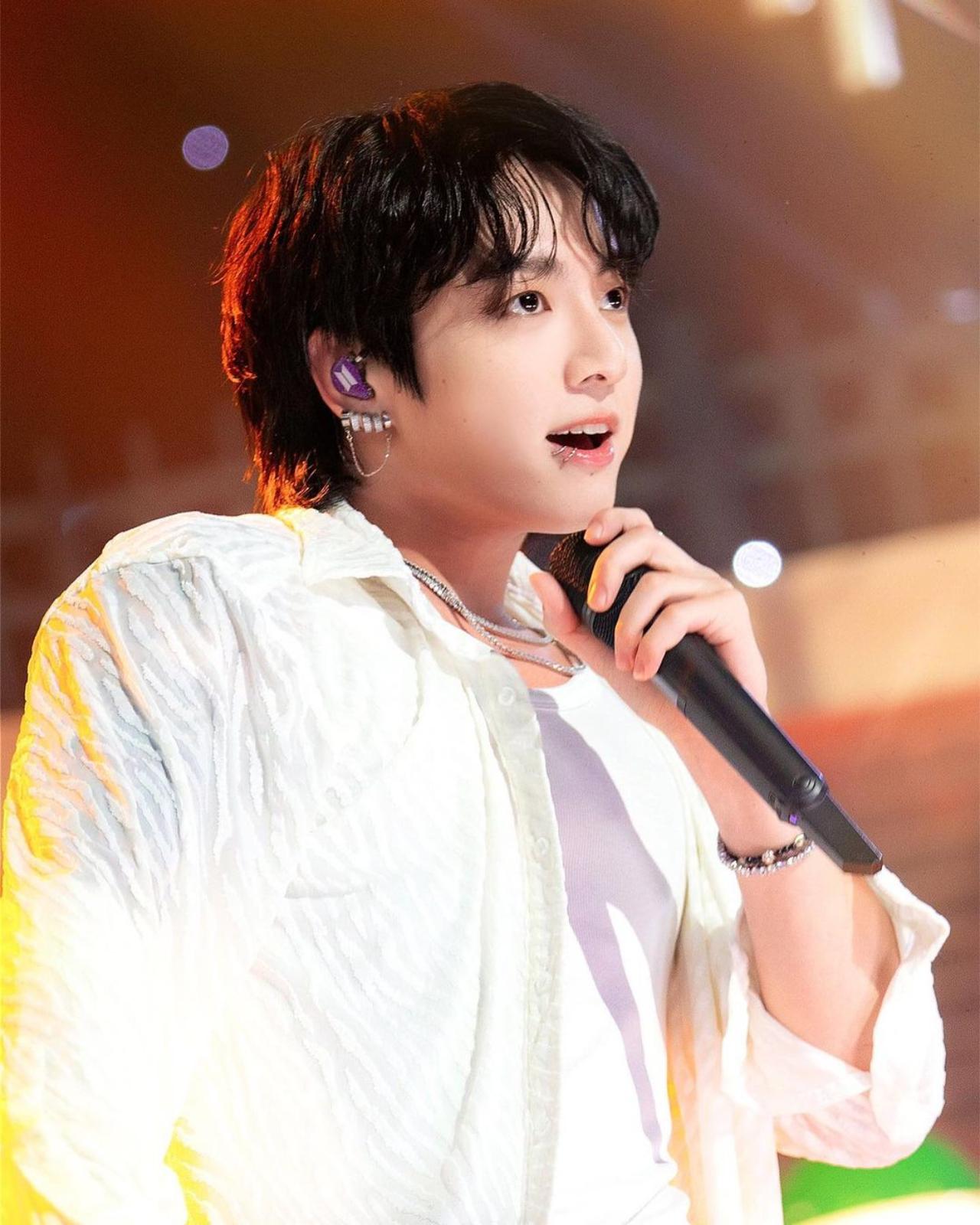 The K-world is not particularly open to the idea of body art, where it is often associated with delinquence or rebellion. Jungkook stated that he knows how some fans don't like his piercings but reaffirmed that the choice and decision was his to make