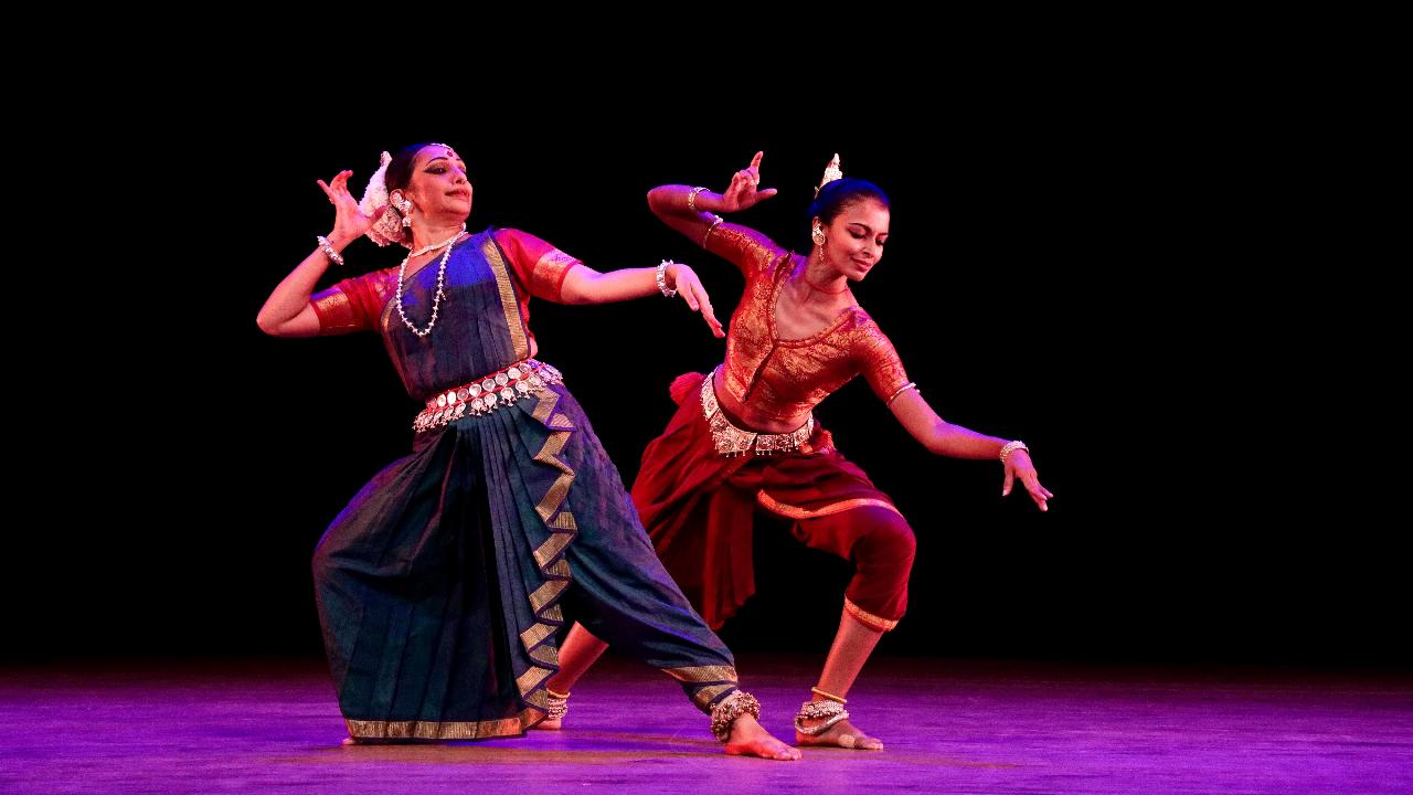 Challenges Combining two culturally different languages of dance to tell one seamless story was a substantial challenge for the dancers and the choreographer, the Odissi dancer says. It is simply because in a collaboration of such magnitude, Sen says the dancers have to navigate a complex web of roles and responsibilities. She explains, 