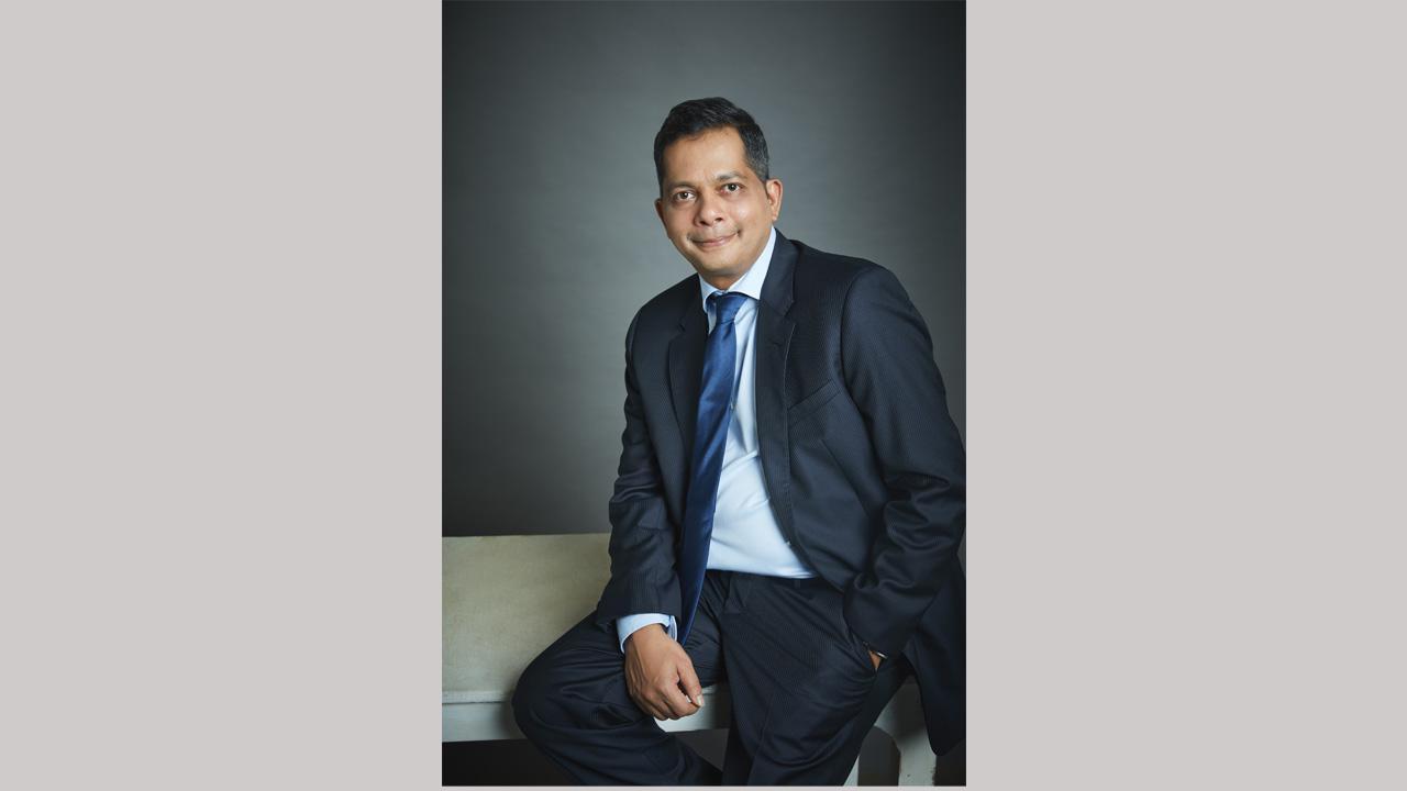 From earning 900 to growing up in a blue-collar household, How Arif Kazi has become a Digital Empire and a Famous marketer