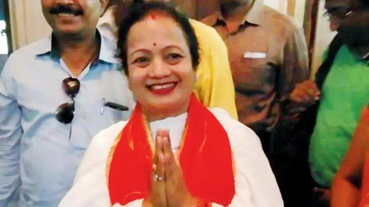 FIR against ex-Mumbai mayor Kishori Pednekar, two BMC officials in COVID-19 body bags purchase 'scam'